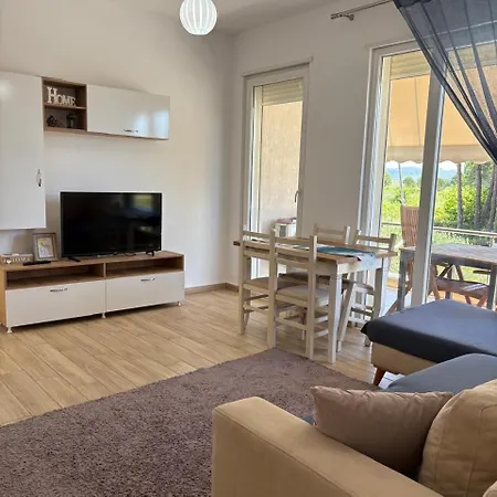 Deni Lalzi Bay Apartman