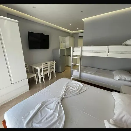 Apartman Deni Lalzi Bay *